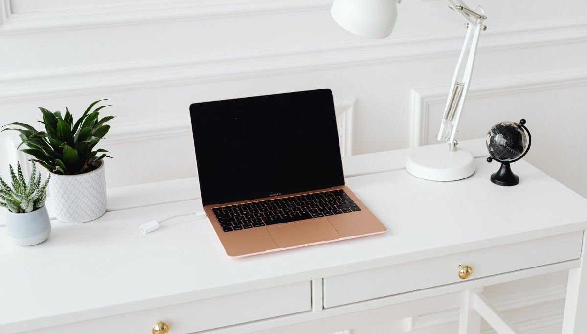 Customized Computer Table in Mandaveli