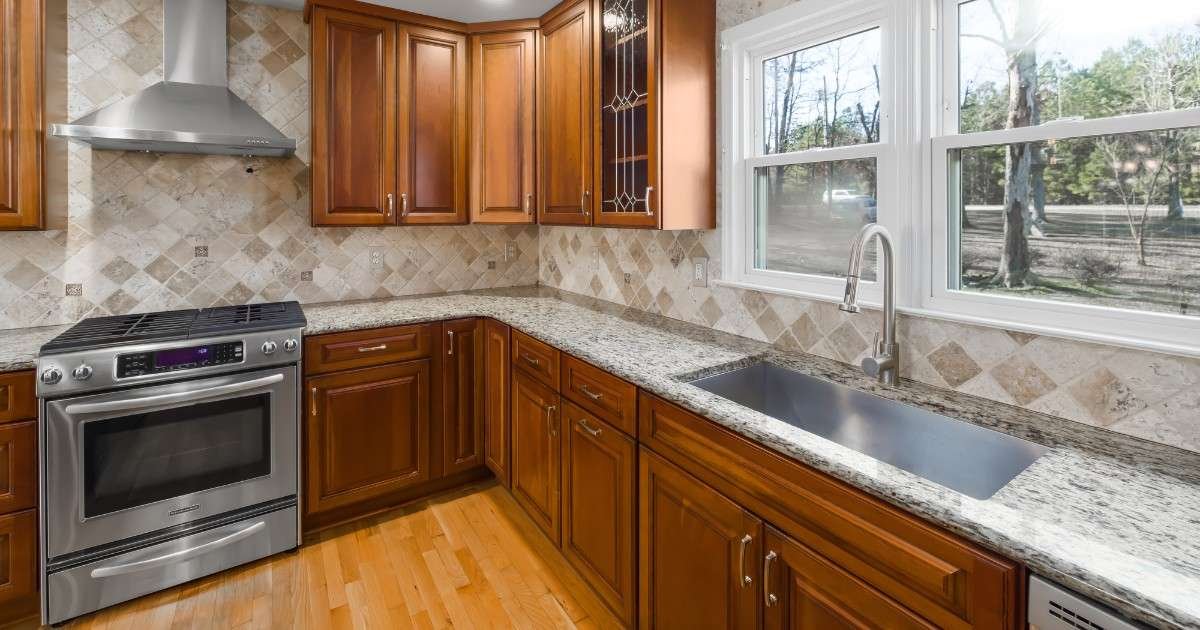 custom cupboard designers in mandaveli